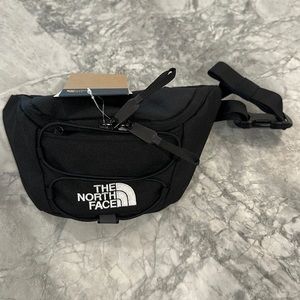 The North Face Jester Black Lumbar Fanny Pack